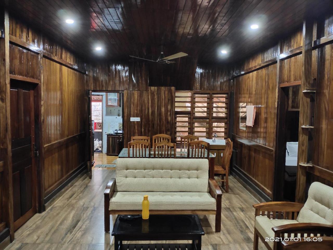 Appartement Jackroot Heritage Athirappilly à Kallana Extérieur photo